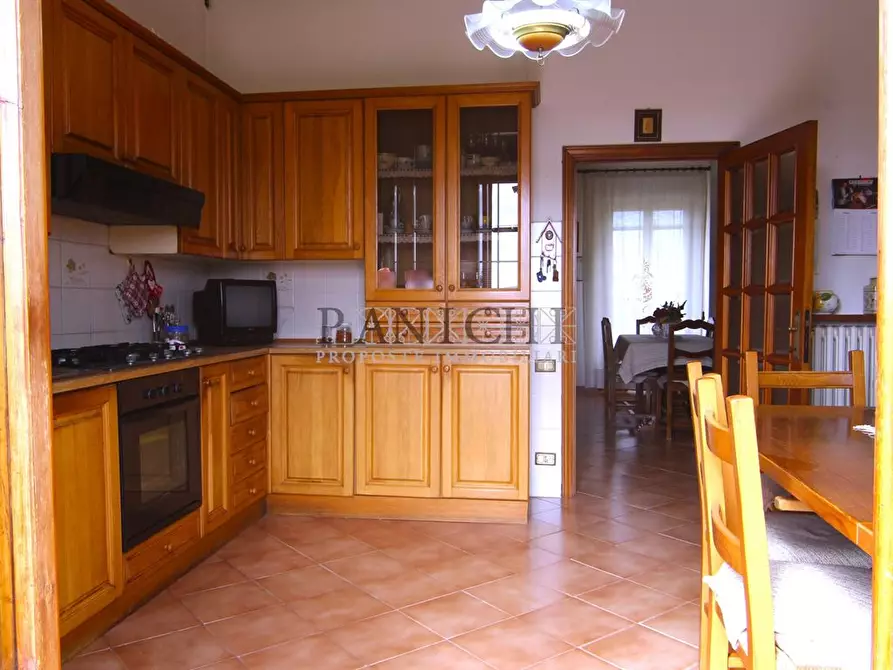 Immagine 3 di Appartamento in vendita  a Asciano