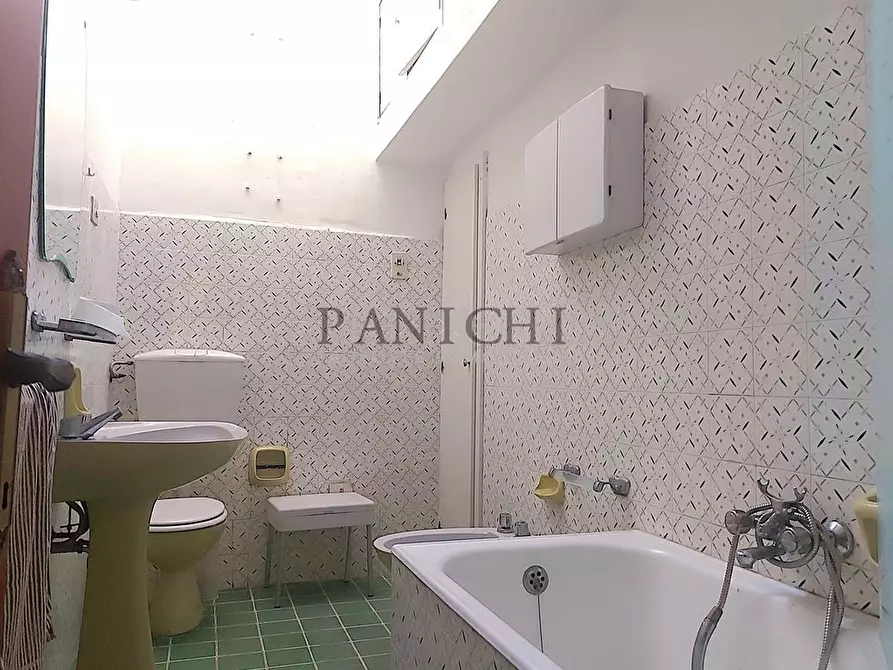 Immagine 9 di Attico in vendita  a Asciano