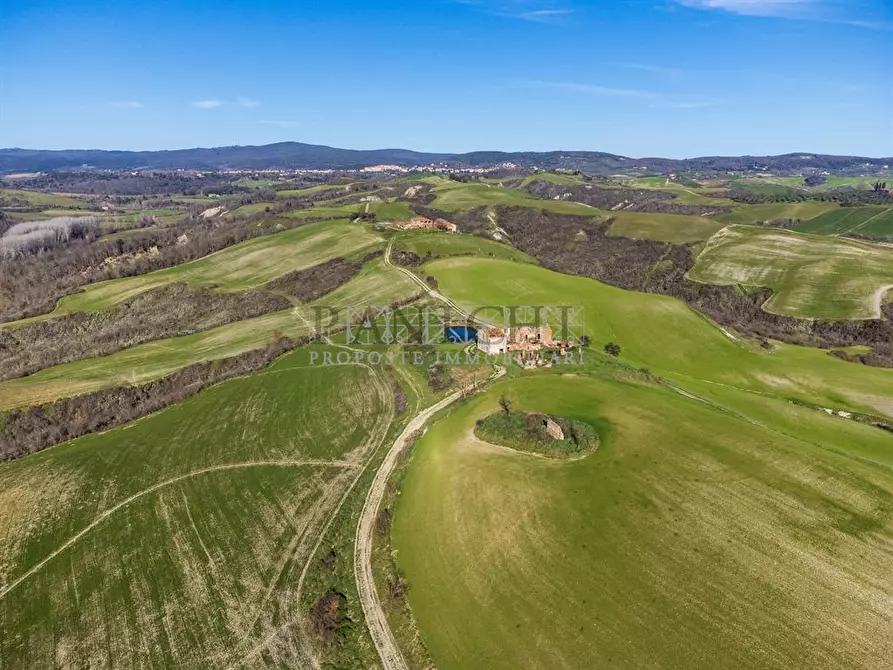 Immagine 4 di Rustico / casale in vendita  a Asciano