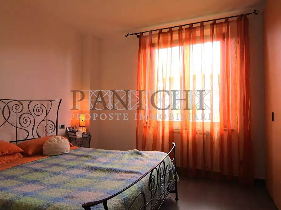 Immagine 5 di Casa bifamiliare in vendita  a Asciano