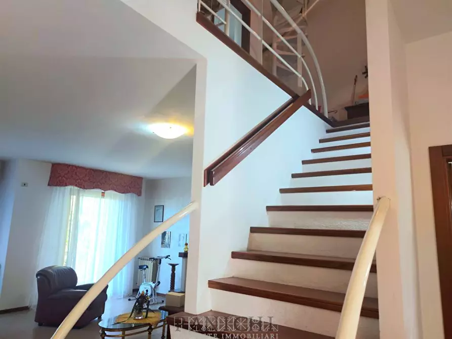 Immagine 1 di Villetta a schiera in vendita  a Rapolano Terme