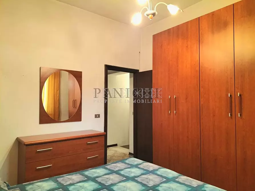 Immagine 2 di Appartamento in vendita  a Siena