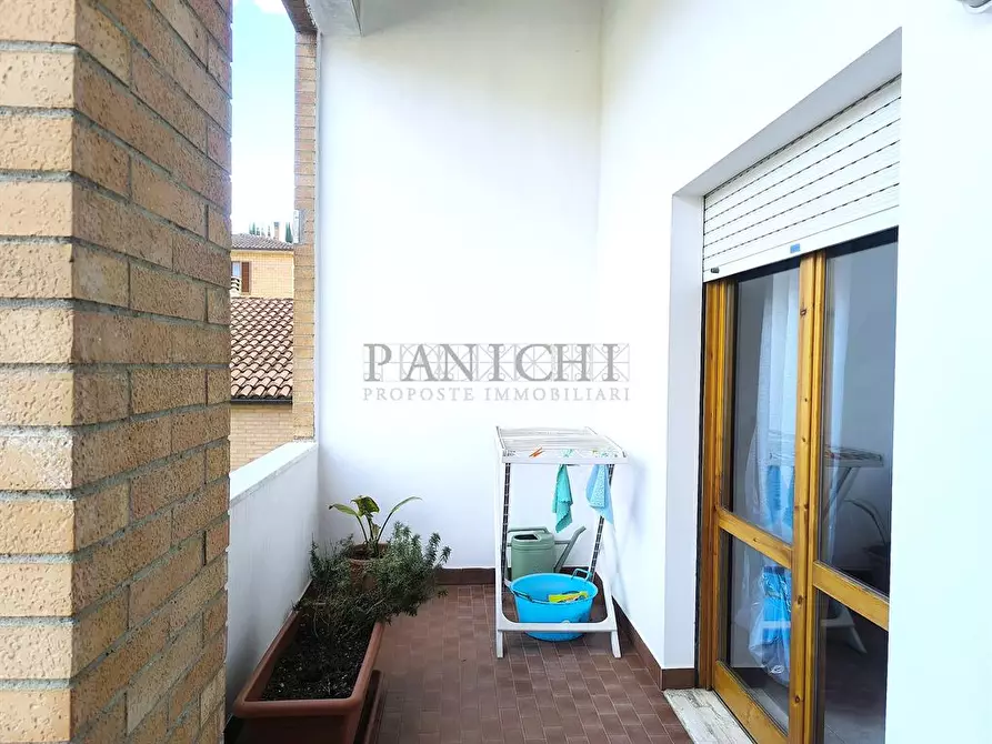 Immagine 8 di Appartamento in vendita  a Asciano