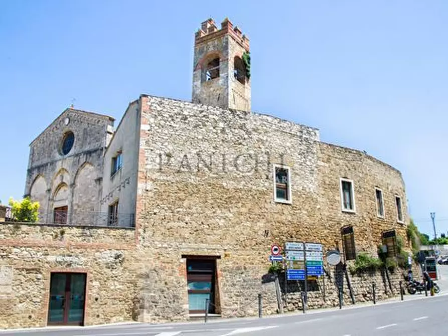 Immagine 3 di Rustico / casale in vendita  a Asciano