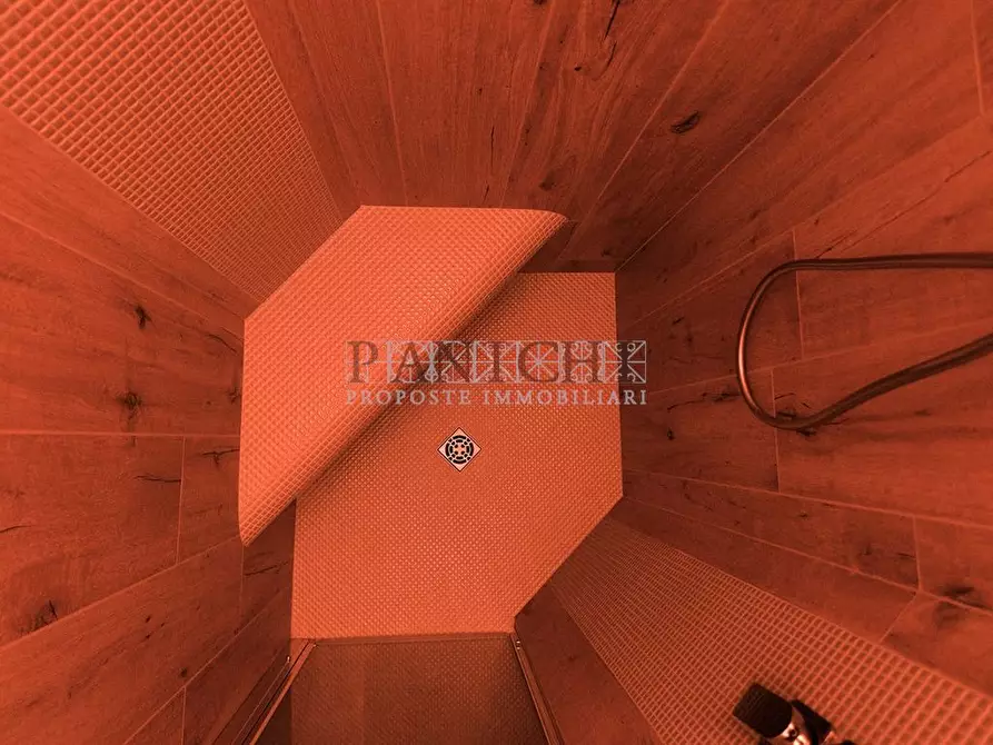 Immagine 1 di Appartamento in vendita  in Via Dante Alighieri a Asciano