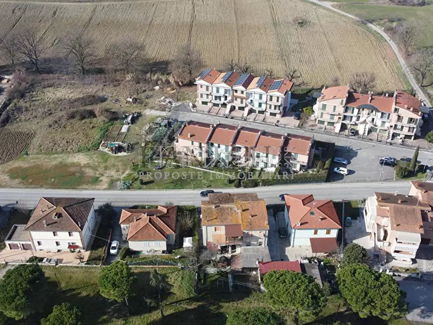Immagine 3 di Villetta a schiera in vendita  in Via Tolomei a Asciano