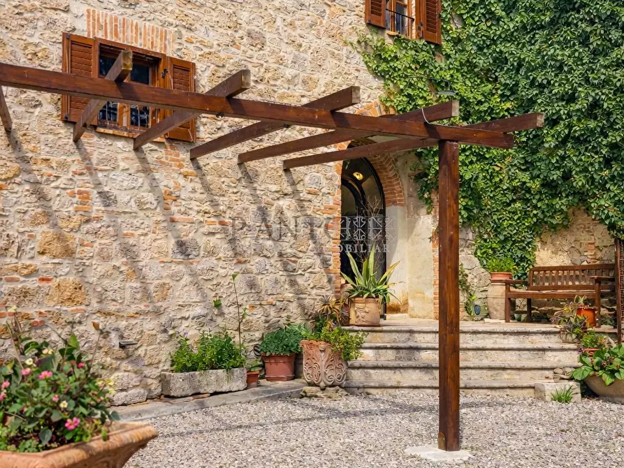 Immagine 3 di Rustico / casale in vendita  a Asciano