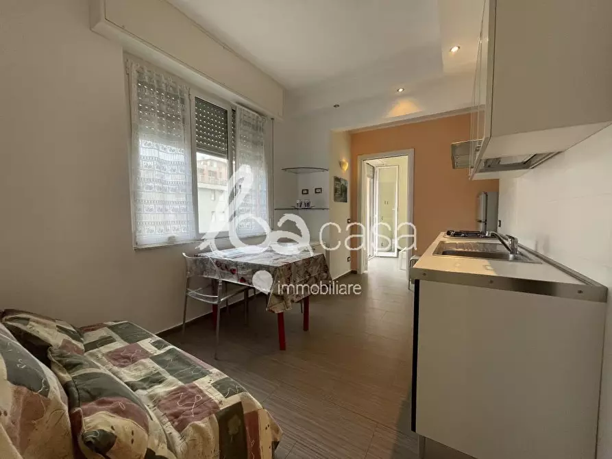 Immagine 2 di Appartamento in vendita  a Pietra Ligure