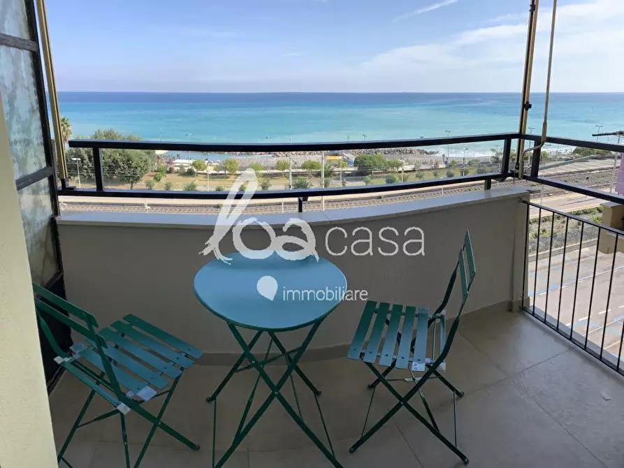 Immagine 8 di Attico in affitto  a Loano