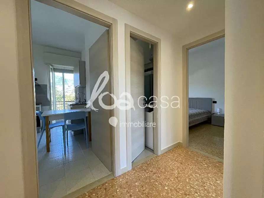 Immagine 1 di Appartamento in affitto  a Loano