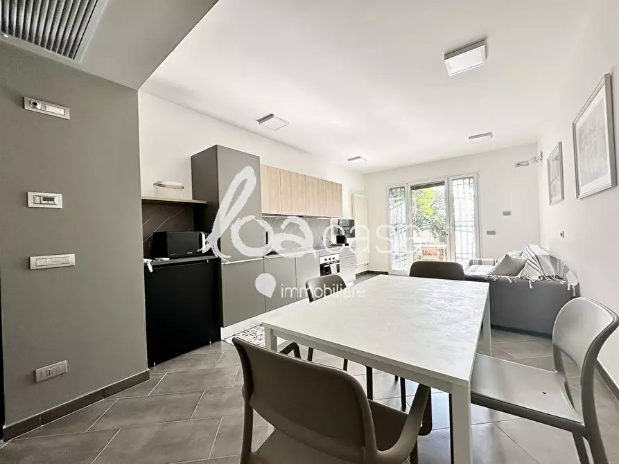 Immagine 2 di Appartamento in affitto  a Loano