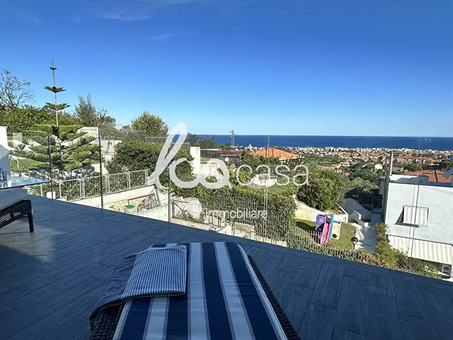 Immagine 5 di Attico in affitto  a Loano