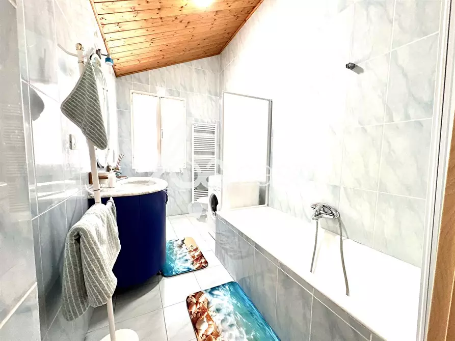 Immagine 7 di Attico in affitto  a Loano