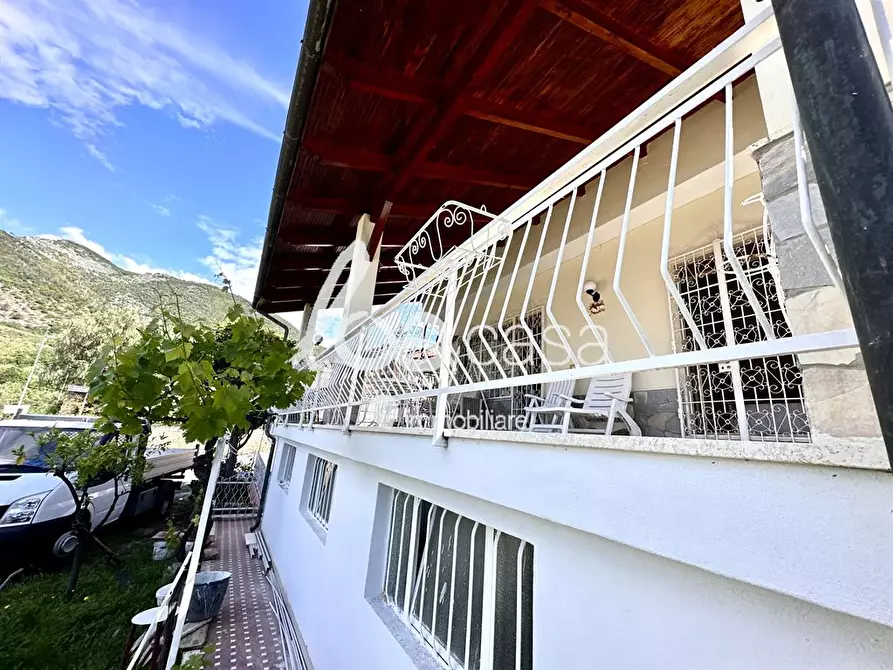 Immagine 3 di Casa indipendente in vendita  a Boissano