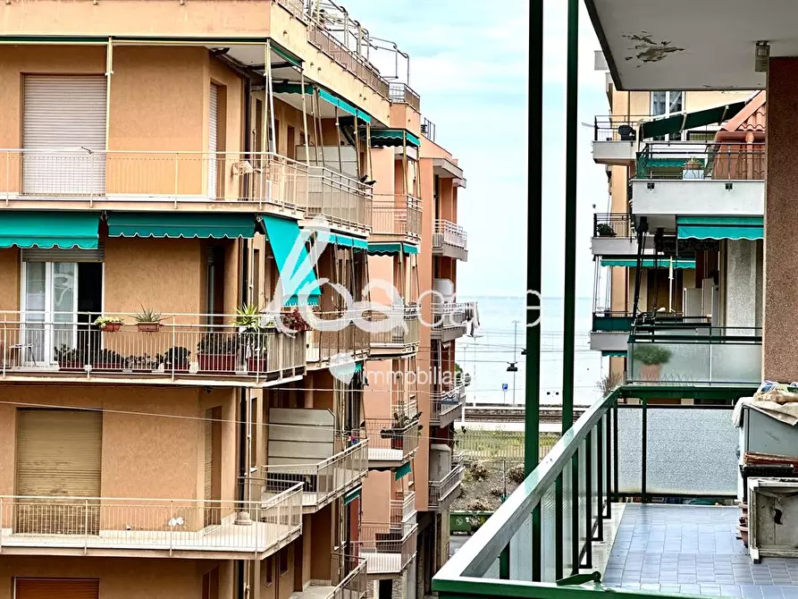 Immagine 5 di Appartamento in affitto  a Loano