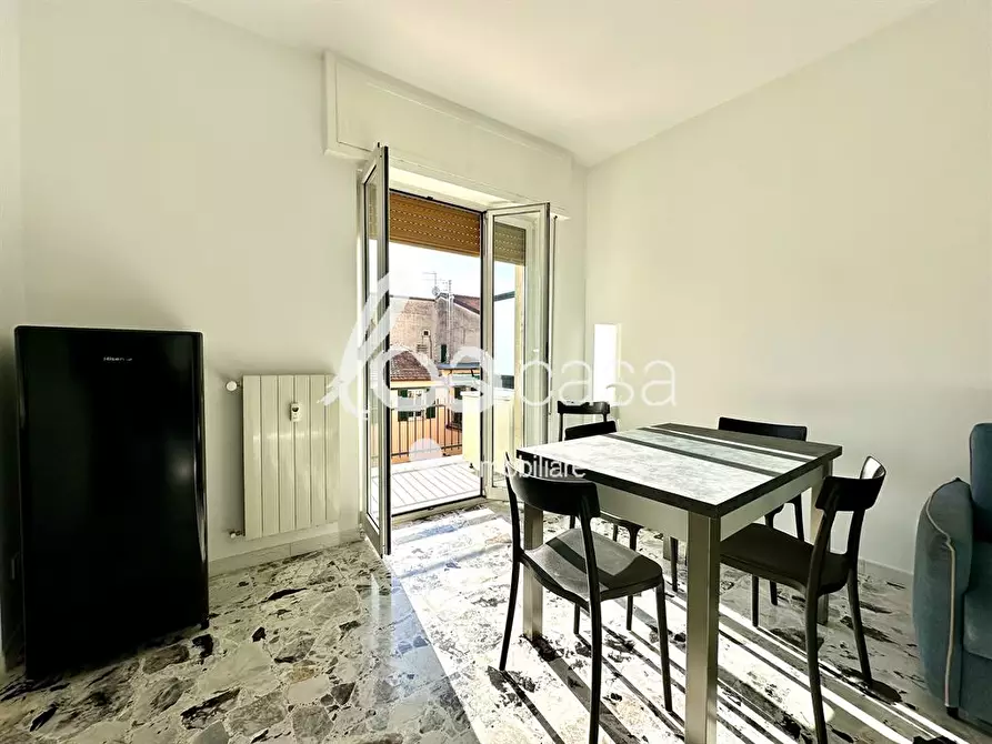 Immagine 1 di Appartamento in affitto  a Loano