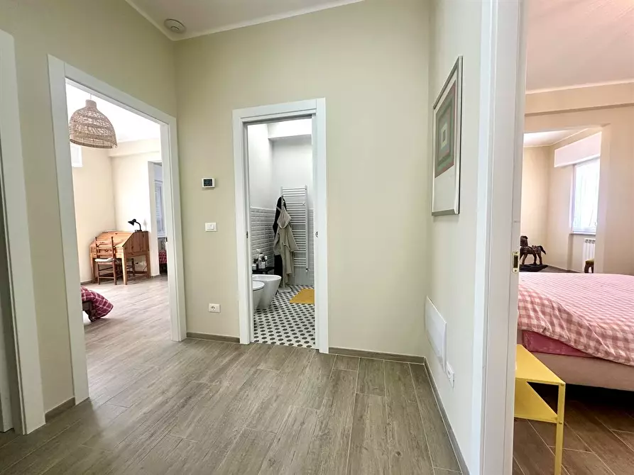 Immagine 5 di Villa in vendita  a Loano