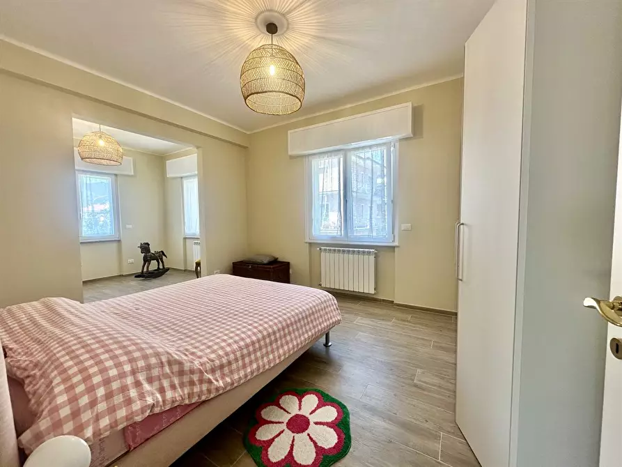 Immagine 6 di Villa in vendita  a Loano