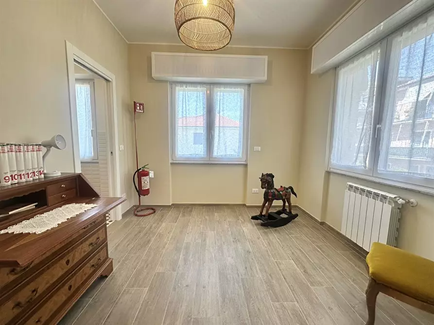 Immagine 8 di Villa in vendita  a Loano
