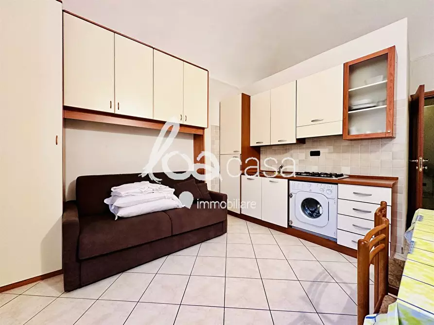 Immagine 2 di Appartamento in vendita  a Loano