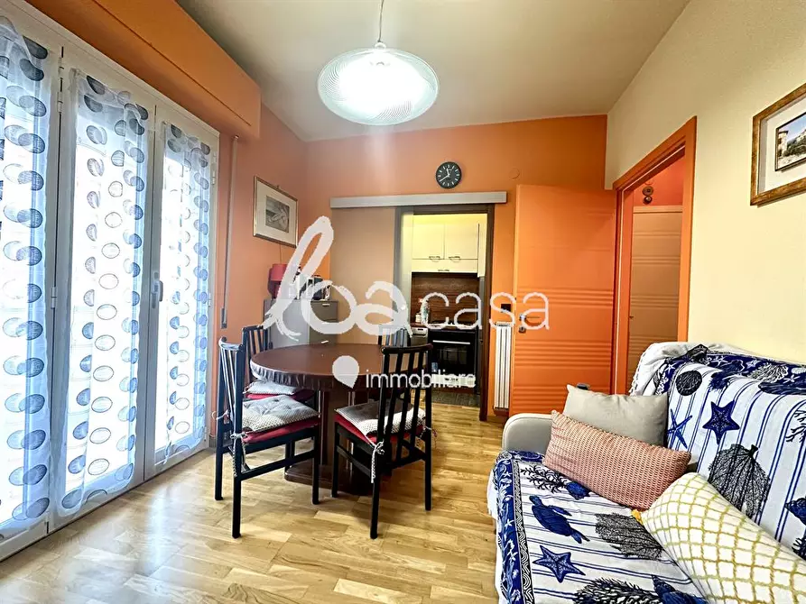 Immagine 2 di Appartamento in affitto  a Pietra Ligure
