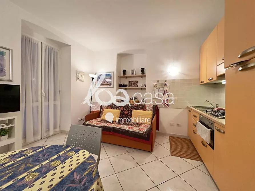 Immagine 7 di Appartamento in vendita  a Pietra Ligure