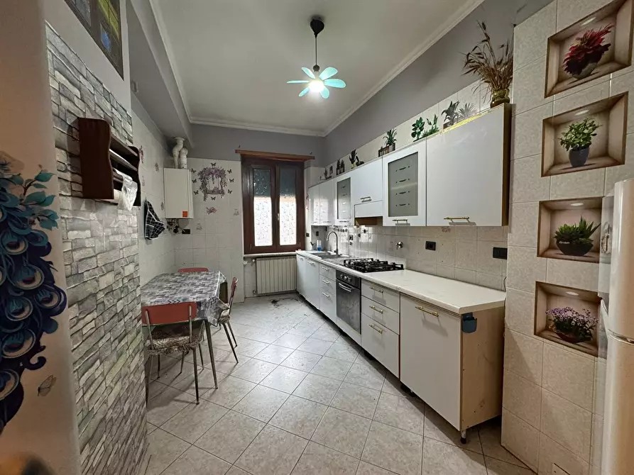 Immagine 2 di Appartamento in vendita  a Torino