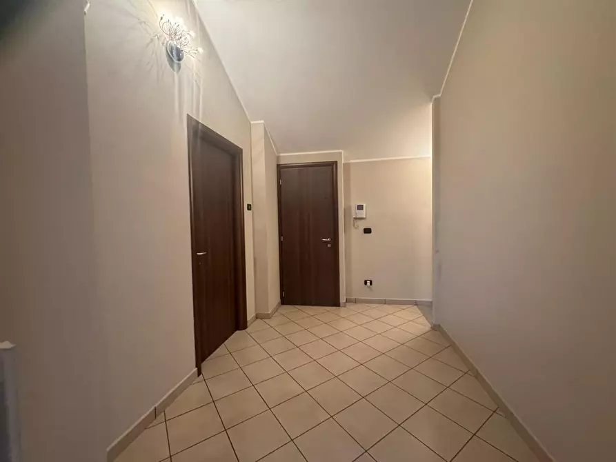 Immagine 5 di Appartamento in vendita  in Strada Genova a Moncalieri