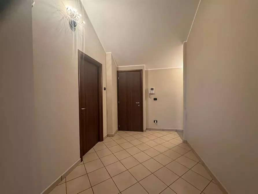 Immagine 4 di Appartamento in vendita  in Strada Genova a Moncalieri