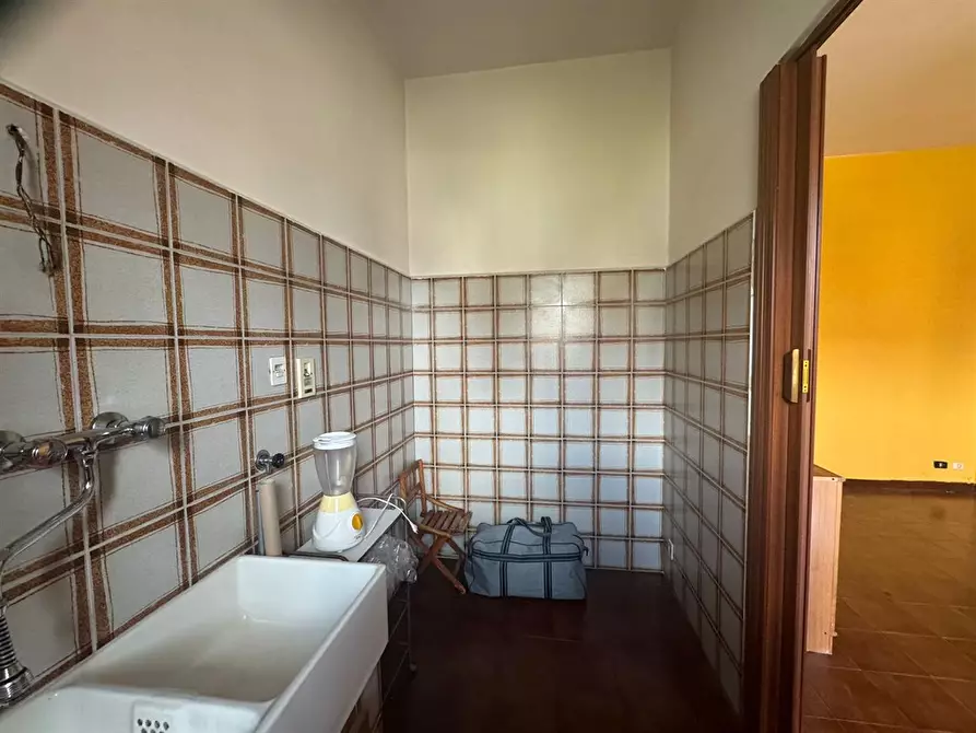 Immagine 4 di Appartamento in vendita  in Via Villastellone a Moncalieri