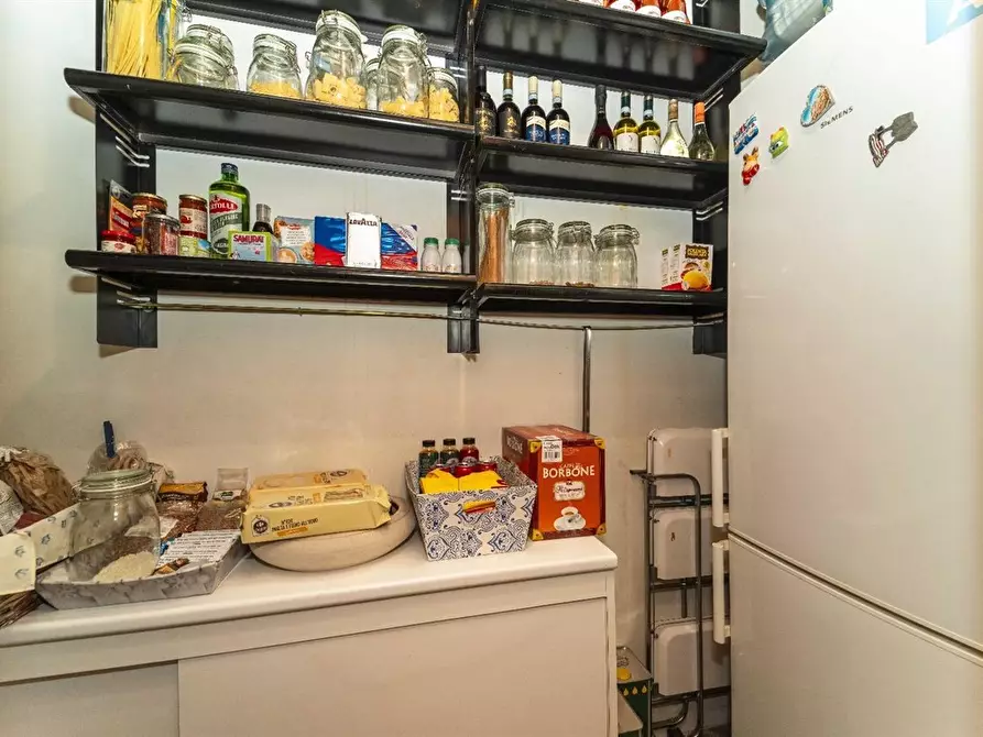 Immagine 2 di Appartamento in vendita  a Torino