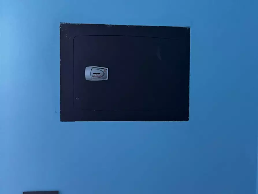 Immagine 7 di Appartamento in vendita  a Torino