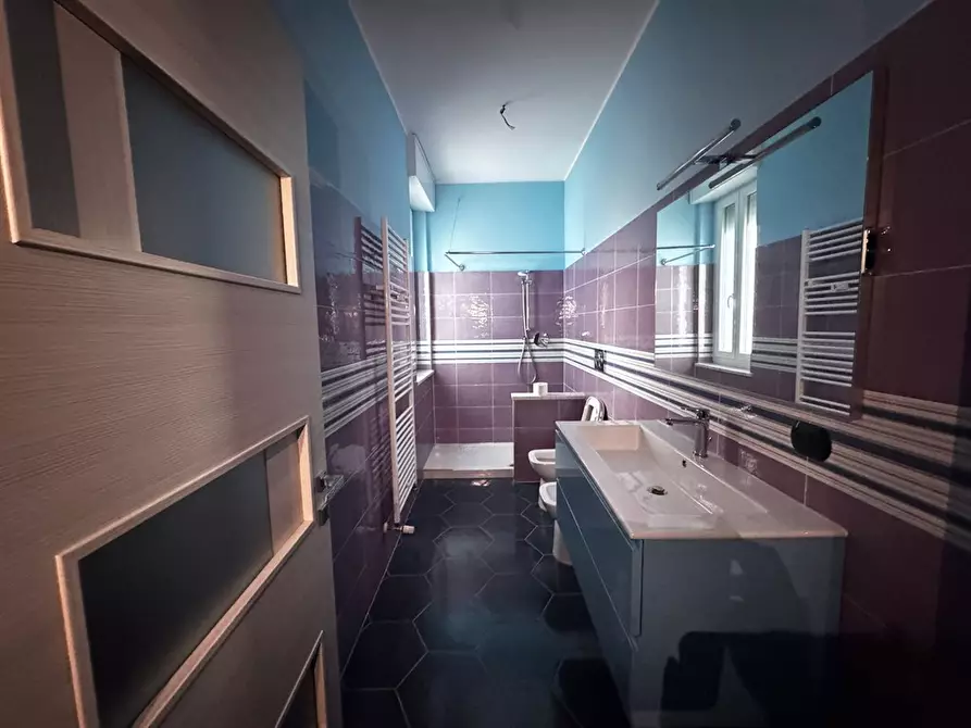 Immagine 2 di Appartamento in vendita  a Torino