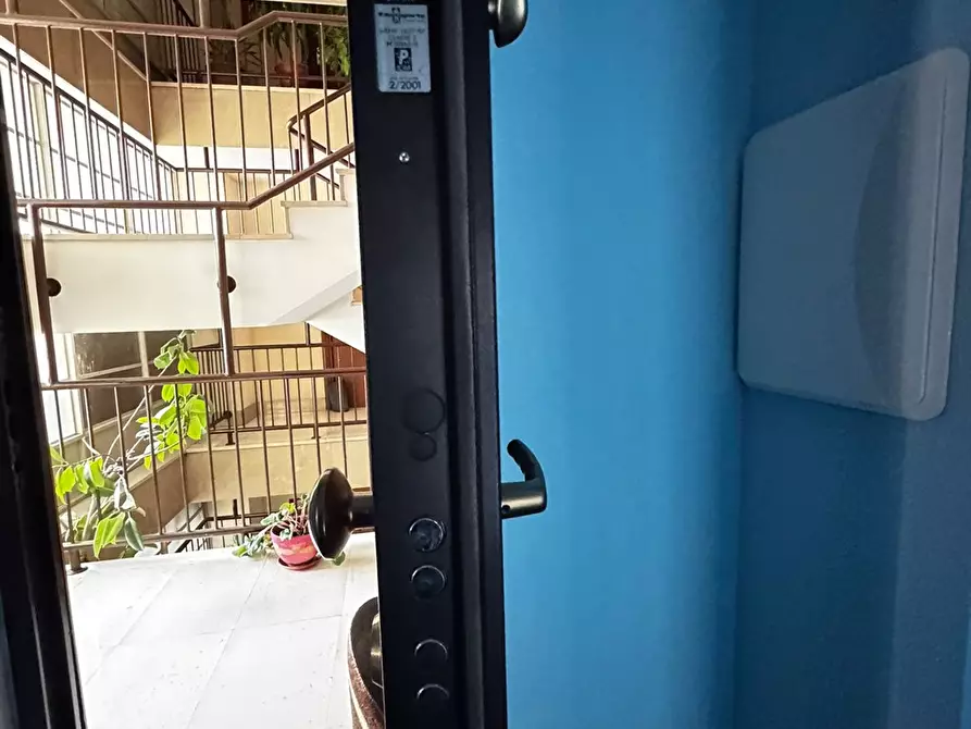 Immagine 8 di Appartamento in vendita  a Torino