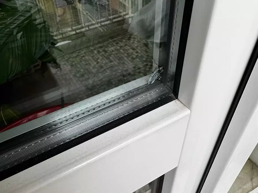 Immagine 4 di Appartamento in vendita  a Verbania