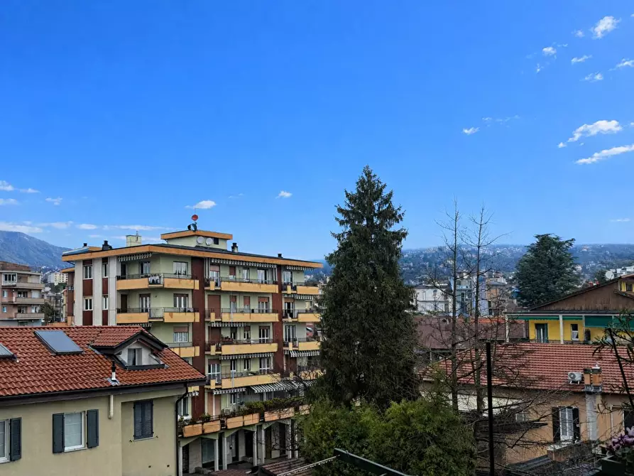 Immagine 8 di Appartamento in vendita  a Verbania