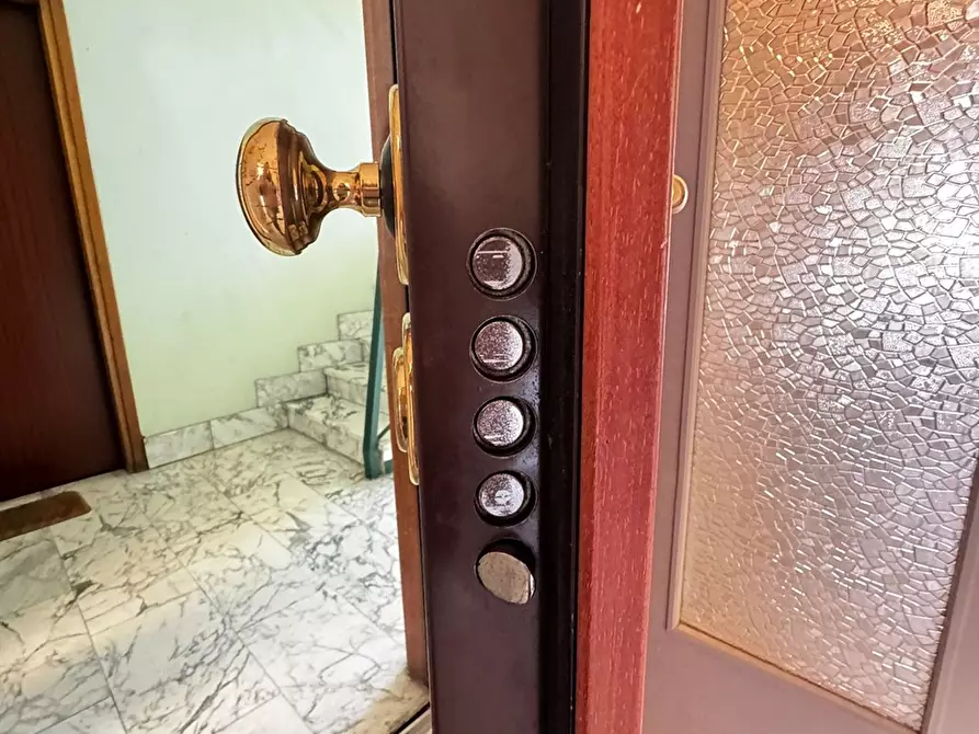 Immagine 4 di Appartamento in vendita  a Moncalieri