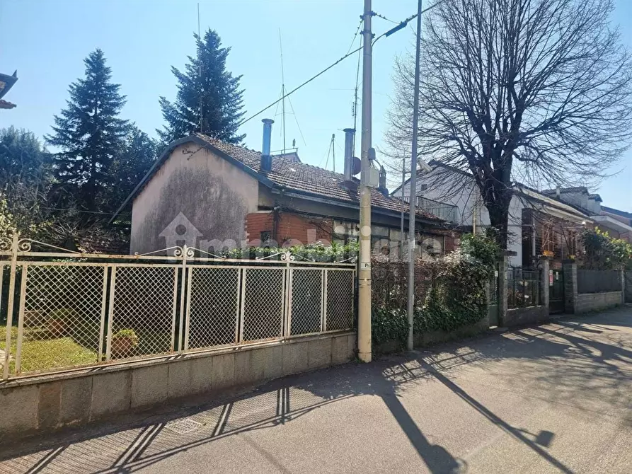 Immagine 1 di Casa indipendente in vendita  a Nichelino