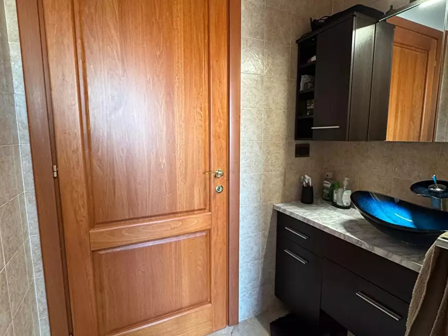 Immagine 5 di Appartamento in vendita  a Moncalieri