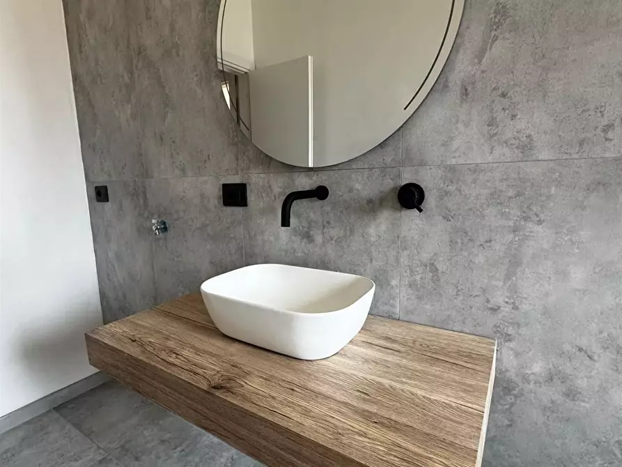 Immagine 6 di Appartamento in vendita  a Moncalieri