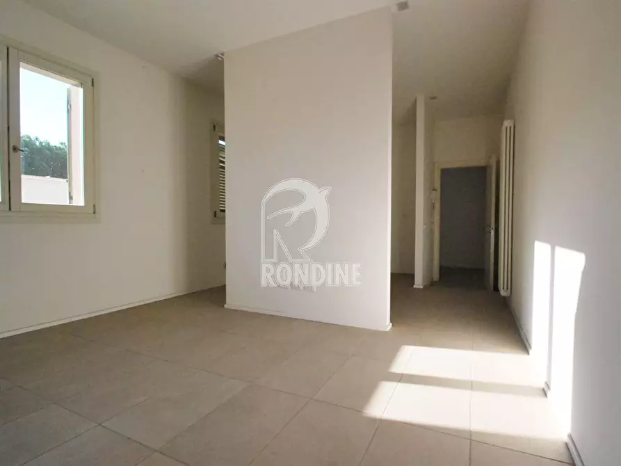 Immagine 1 di Negozio in vendita  a Castel Bolognese
