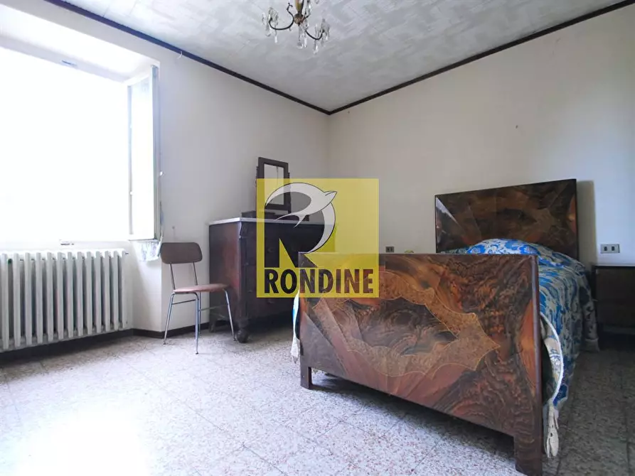 Immagine 9 di Casa semindipendente in vendita  a Modigliana