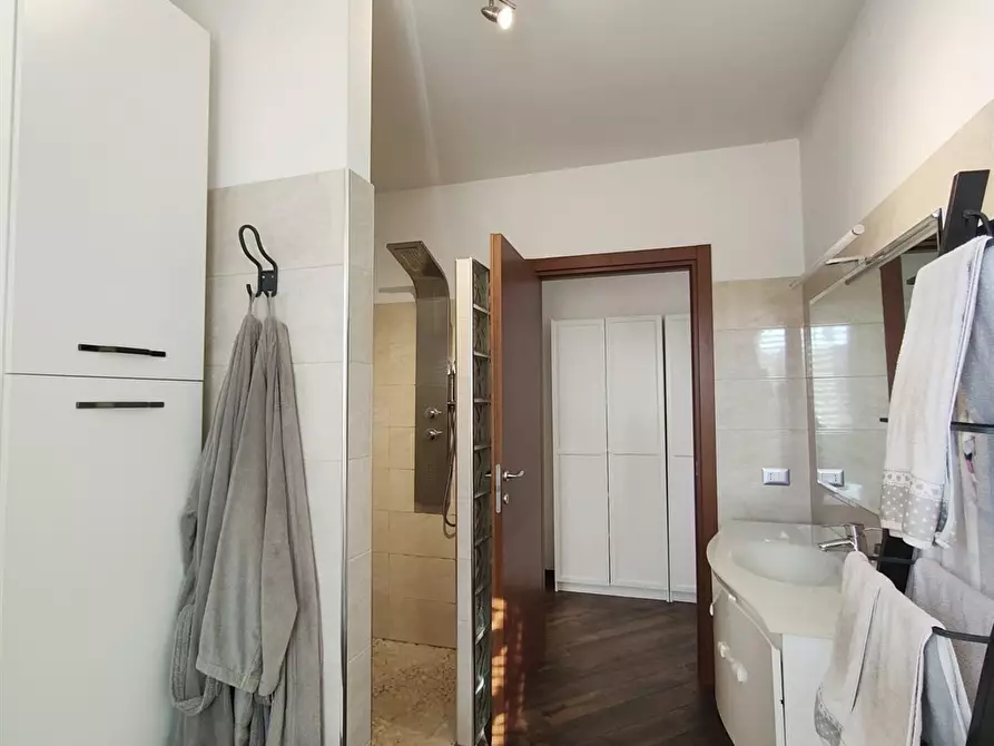 Immagine 2 di Appartamento in vendita  a Seveso