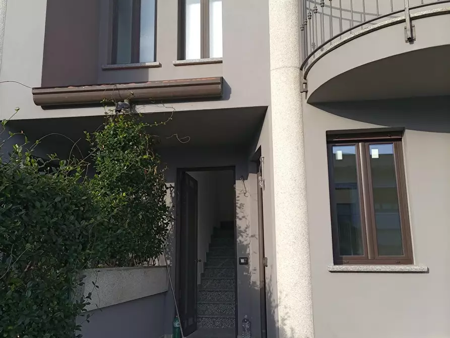 Immagine 4 di Casa bifamiliare in vendita  a Seveso