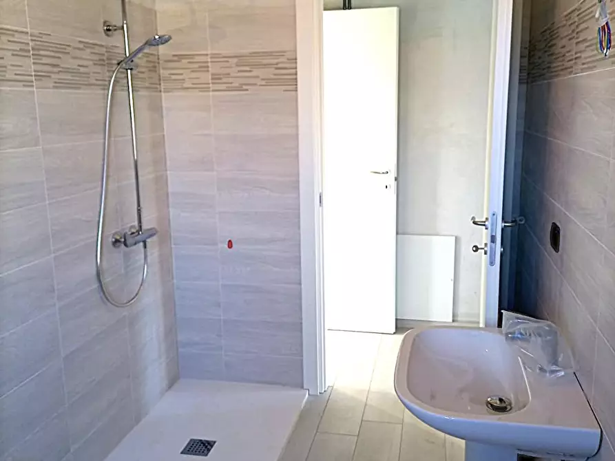 Immagine 8 di Casa bifamiliare in vendita  a Seveso