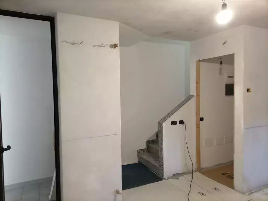 Immagine 1 di Casa bifamiliare in vendita  a Seveso