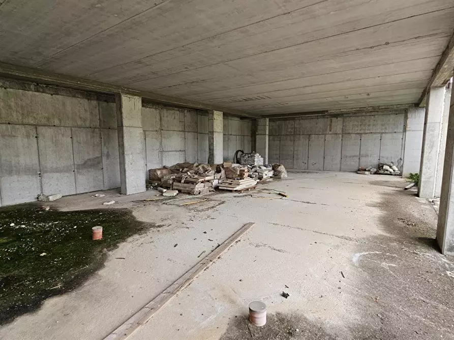 Immagine 3 di Stabile in vendita  in vicolo gioberti a Fonte Nuova