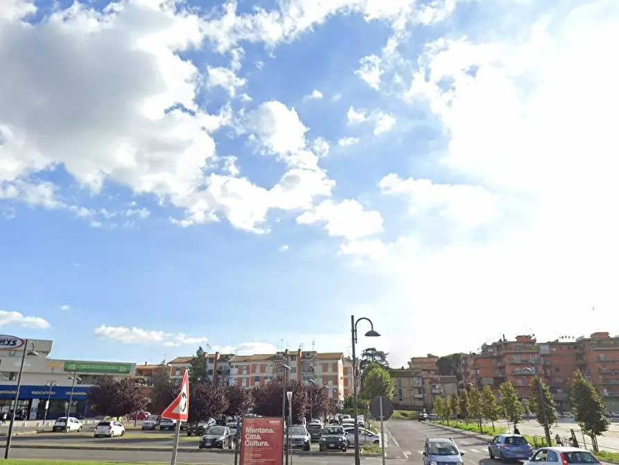Immagine 4 di Appartamento in vendita  in Via Antonio Moscatelli a Mentana