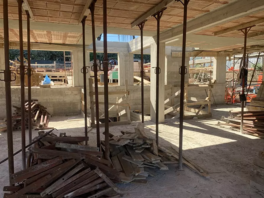 Immagine 8 di Villa in vendita  in via Nicola Berloco a Fonte Nuova