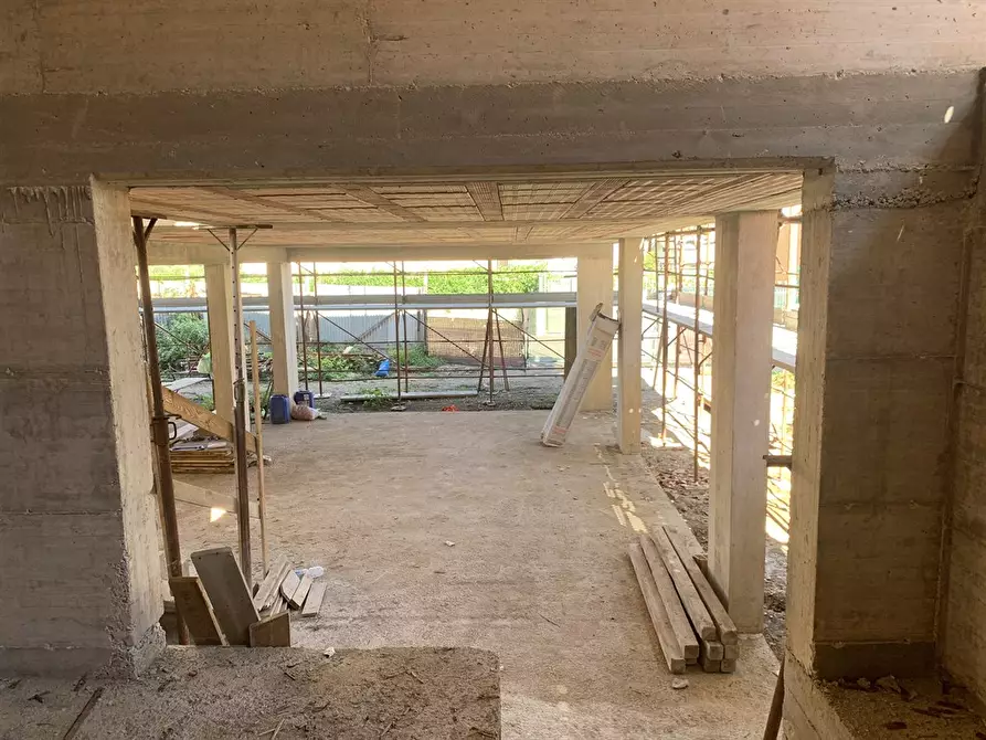 Immagine 5 di Villa in vendita  in via Nicola Berloco a Fonte Nuova